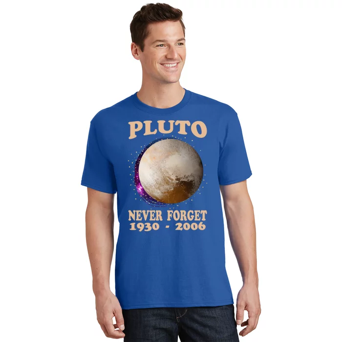 Pluto Never Forget 1930gift2006 Great Gift T-Shirt