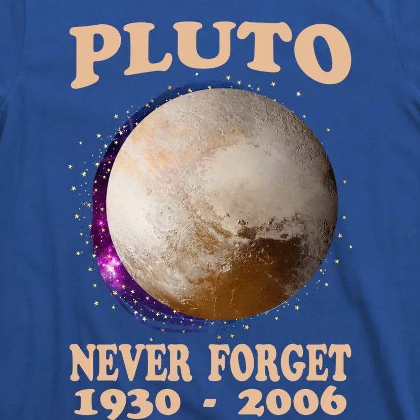 Pluto Never Forget 1930gift2006 Great Gift T-Shirt