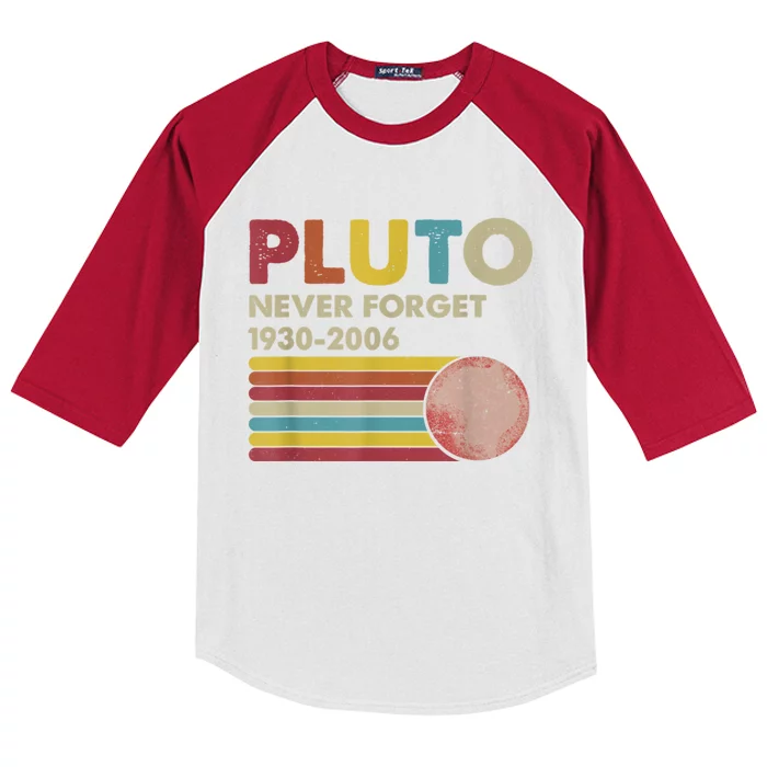 Pluto Never Forget Shirt. Retro Style Funny Space, Science Kids Colorblock Raglan Jersey