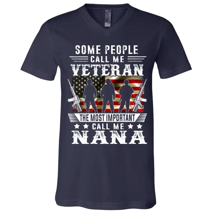 Proud Nana Veteran American Flag Gifts VeteranS Day Mothers V-Neck T-Shirt