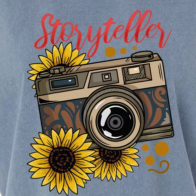 Photographer Photography Storyteller Camera Gift Garment-Dyed Women's Muscle Tee