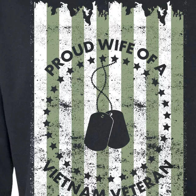 Proud Wife Of A Vietnam Veteran Cropped Pullover Crew