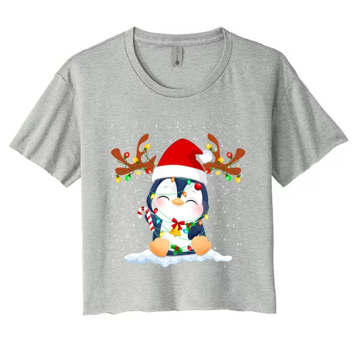 Penguin Reindeer Santa Hat Xmas Lights Gift Penguin Lover Gift Women's Crop Top Tee