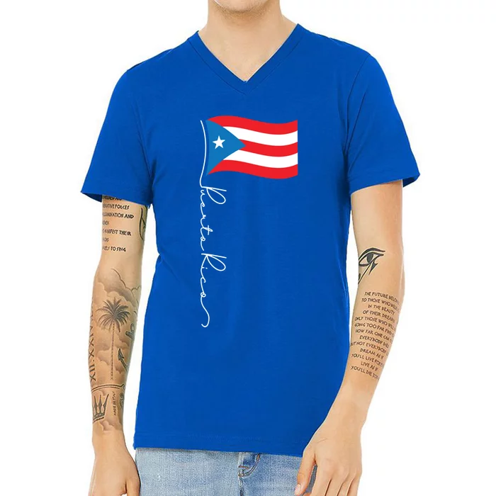 Puerto Rico Signature Flag Pole Cool Gift Patriotic Puerto Rican Gift V-Neck T-Shirt