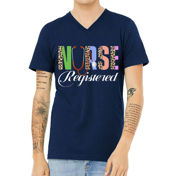 Print Surgical Nursing School Med Surg Nurse Leopard V-Neck T-Shirt