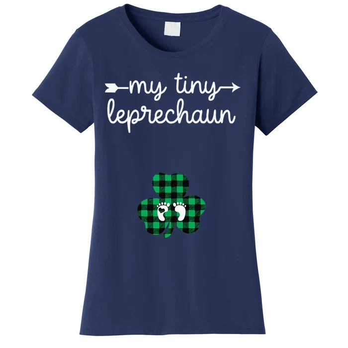 Pregnant St Patricks Day Pregnancy Announcement Women's T-Shirt