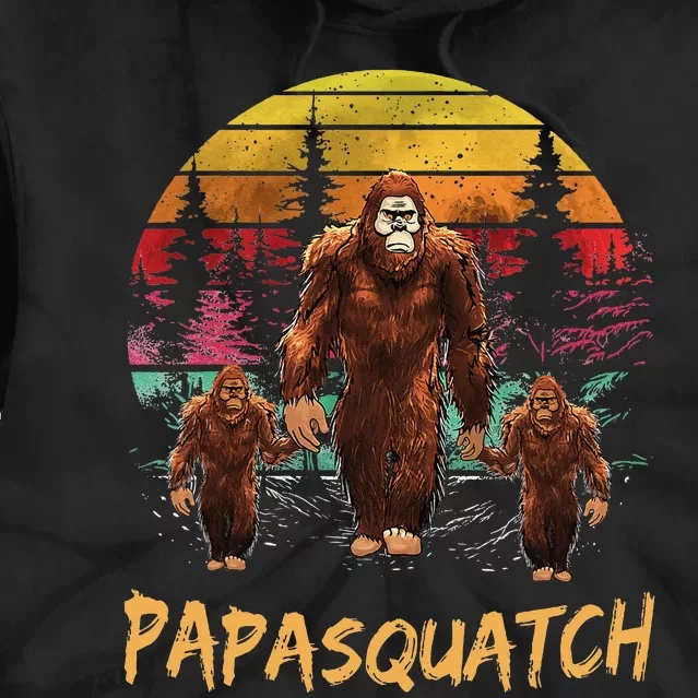 Papa Squatch Retro Bigfoot Dad Sasquatch Yeti Fathers day Tie Dye Hoodie