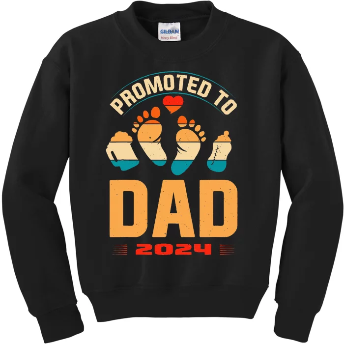 Promoted To Daddy 2024 Vintage Soon To Be New Dad Father Day Kids Sweatshirt