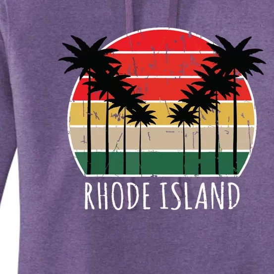 Palm Tree Distressed Rhode Island Beach Sunset Design Women's Pullover Hoodie