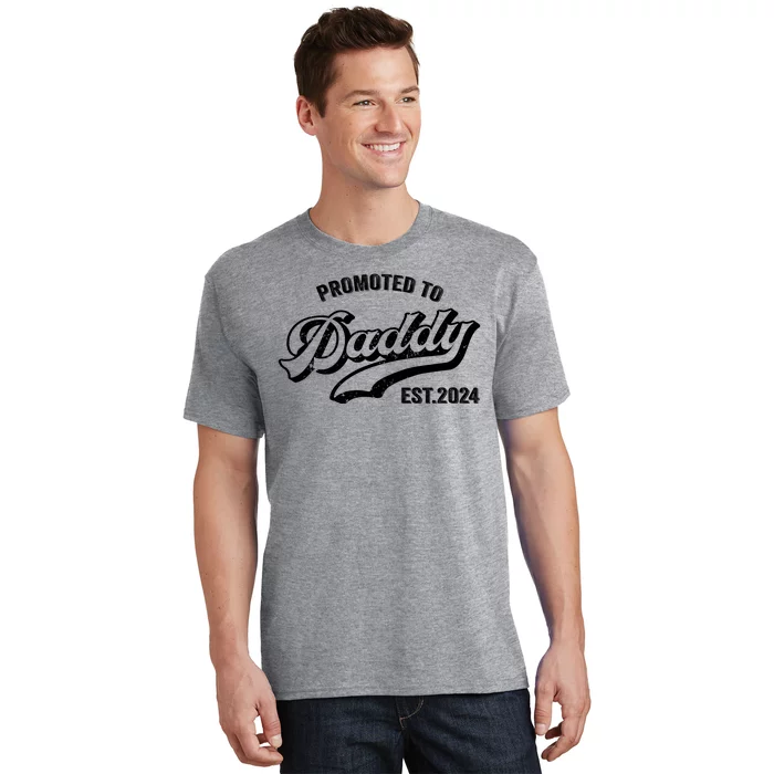 Promoted To Daddy 2024 Funny Humor New Dad Baby First Time Fathers Day T-Shirt