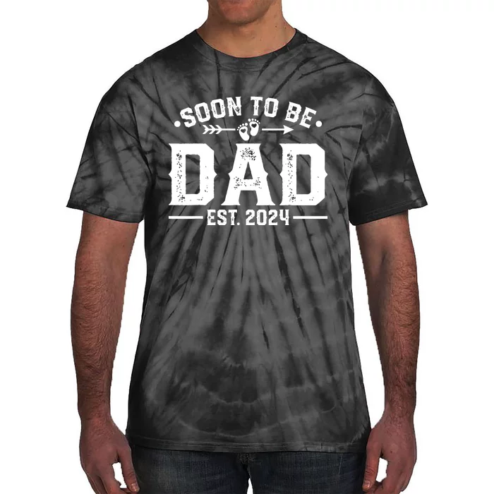 Promoted To Daddy Est 2024 Gift Soon To Be Dad 2024 Tie-Dye T-Shirt