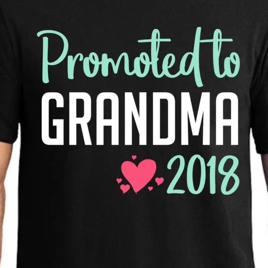 Promoted To Grandma 2018 Gift Grandmother Sweater Pajama Set