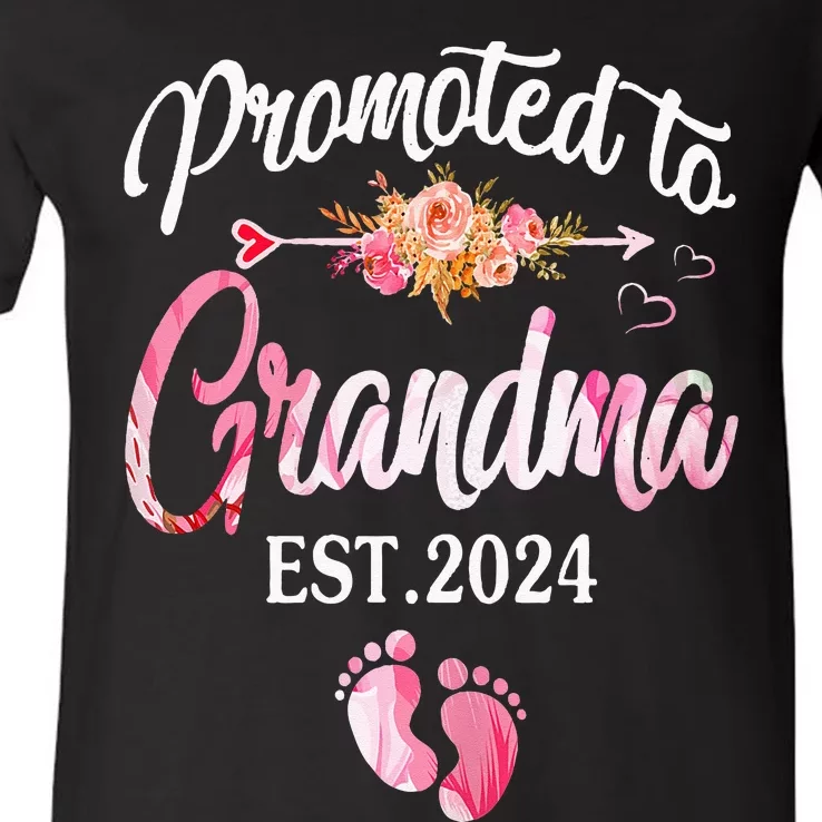 Promoted To Grandma 2024 First Time New Grandma Pregnancy V-Neck T-Shirt