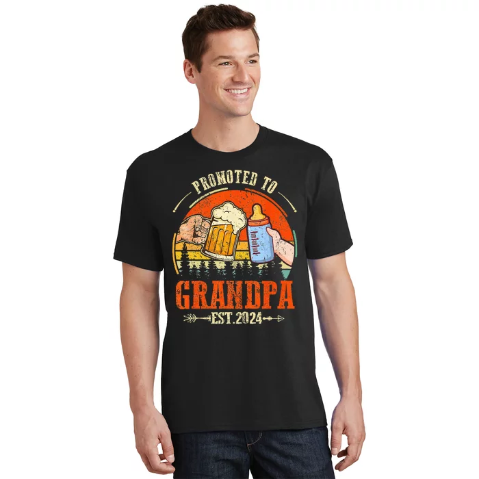 Promoted to Grandpa Est 2024 Retro Fathers Day New Grandpa T-Shirt