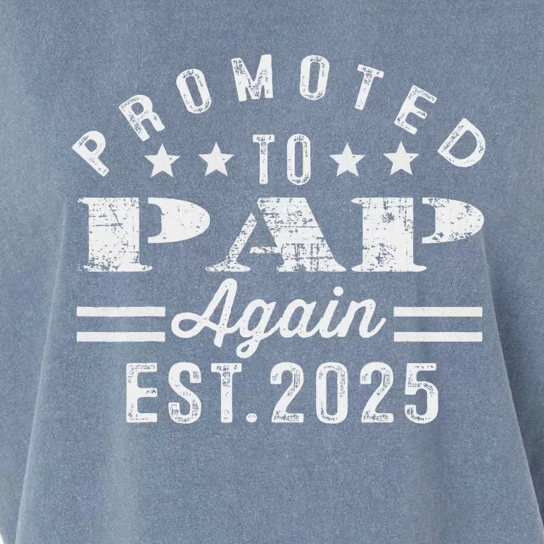 Promoted To Pap Again Est 2025 Pregnancy Announcement Garment-Dyed Women's Muscle Tee