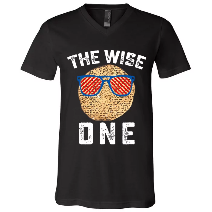 Passover The Wise One Jewish Pesach Funny Matzo Jew Holiday V-Neck T-Shirt