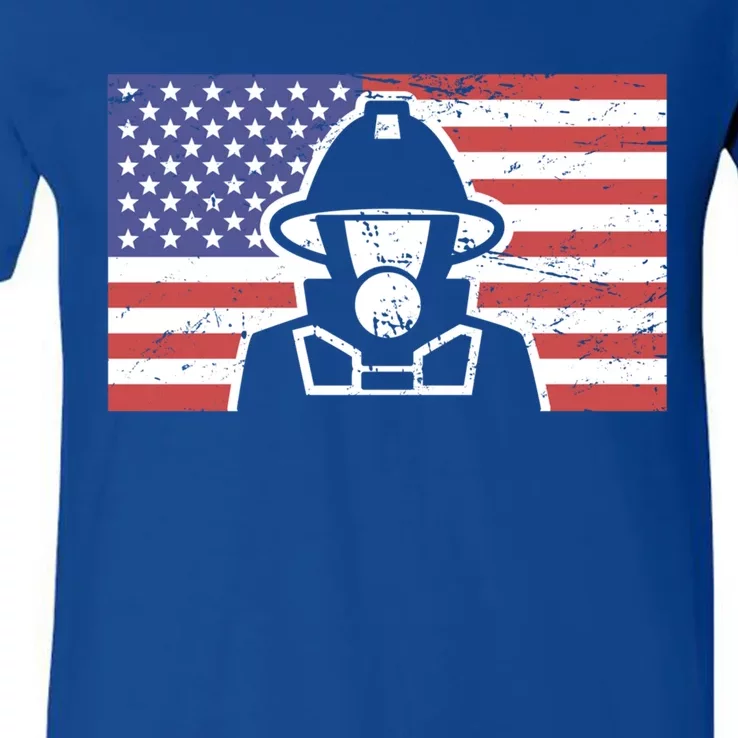 Patriotic Usa Fire Departt And Fire Fighter / Firefighter Gift V-Neck T-Shirt