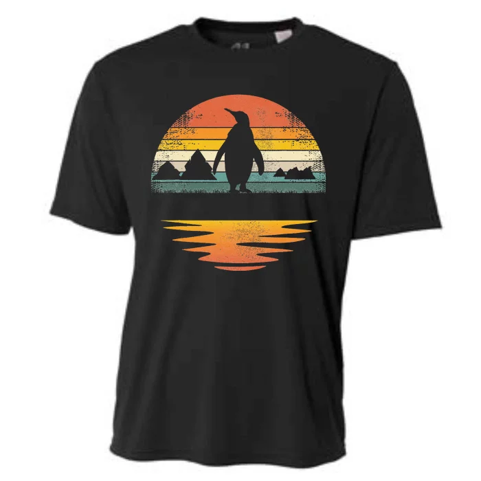 Penguin Vintage Retro Sunset Penguin Lover Cooling Performance Crew T-Shirt