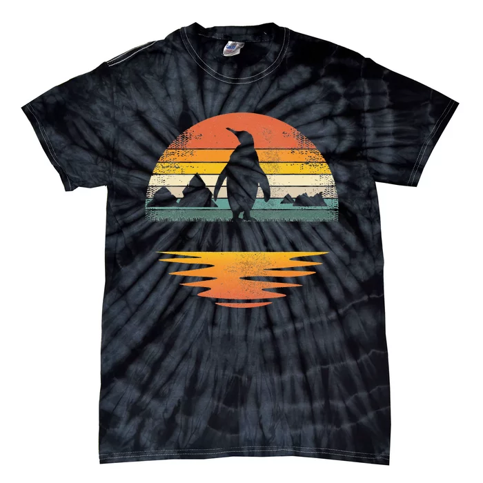 Penguin Vintage Retro Sunset Penguin Lover Tie-Dye T-Shirt