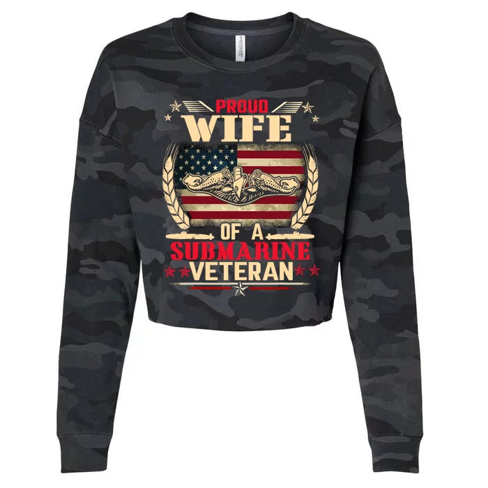 Proud Wife Of a Submarine Veteran Funny Memorial Patriotic Cropped Pullover Crew