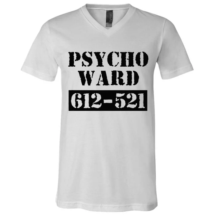 Psych Ward Sanitarium Maniac Psychopath Costume Halloween V-Neck T-Shirt