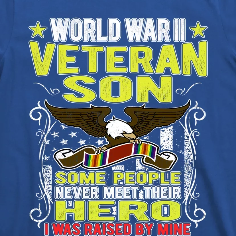 Proud World War 2 Veteran Son Military Ww 2 Veterans Family Great Gift T-Shirt