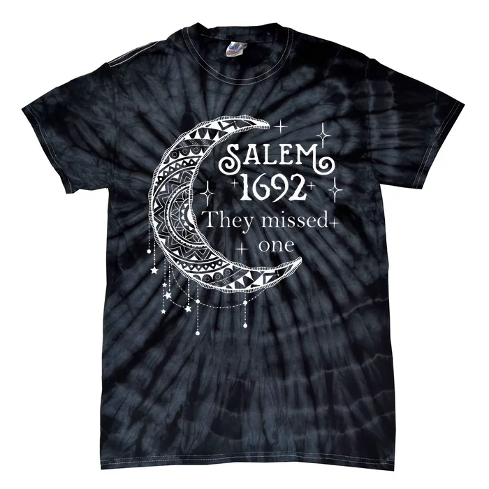 Retro 1692 They Missed One Witch Salem 1692 Halloween Witch Tie-Dye T-Shirt