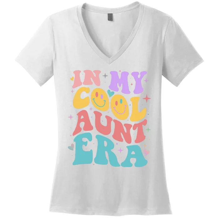 Retro 60s Hippie In My Cool Aunt Era Women's V-Neck T-Shirt