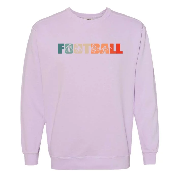 Retro American Football Team Cool Gift Vintage Football Player Gift Garment-Dyed Sweatshirt