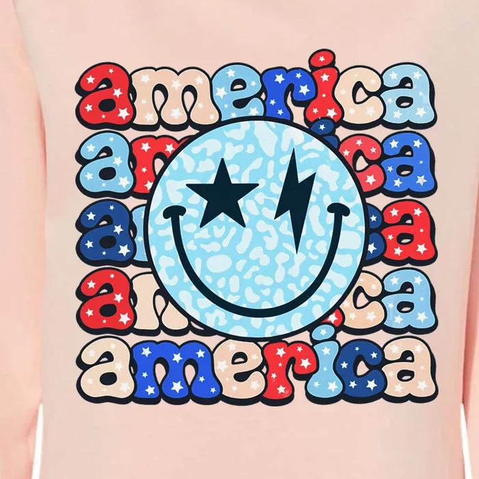 Retro America Groovy Smile 4th Of July Patriotic Fun Womens California Wash Sweatshirt