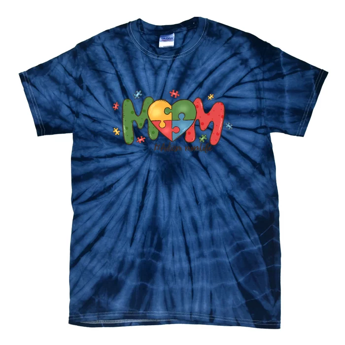 Retro Autism Mom Life Heart Puzzle Autism Awareness Month Tie-Dye T-Shirt