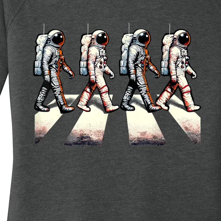 Retro Astronaut Outer Space Gifts Funny Space Women's Perfect Tri Tunic Long Sleeve Shirt