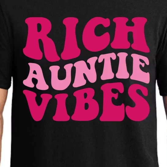 Rich Auntie Vibes Funny Aunt Saying Groovy Gift Pajama Set