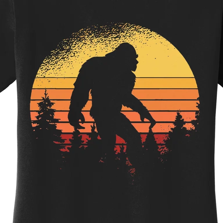 Retro Bigfoot Believer Silhouette Sasquatch Hide And Seek Women's T-Shirt