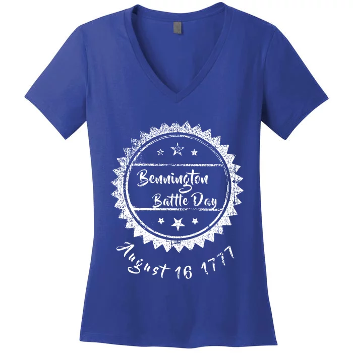 Retro Bennington Vermont Battle Day Rememberance Aug 17 1775 Gift Women's V-Neck T-Shirt