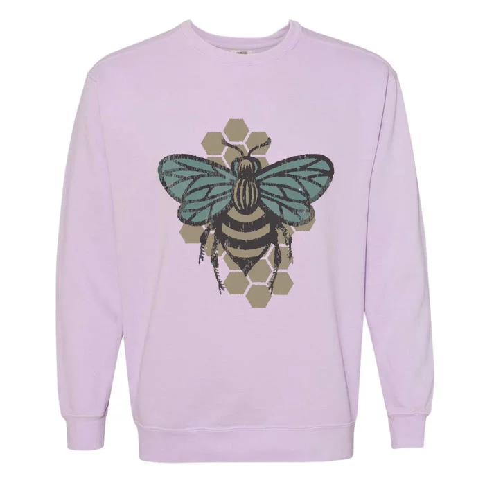 Retro Beekeeper Vintage Save The Bees Bumblebee Garment-Dyed Sweatshirt