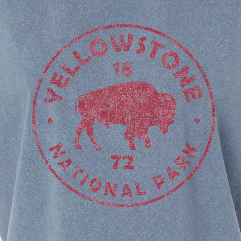 Retro Bison Yellowstone National Park 1872 Hiking Souvenir Garment-Dyed Women's Muscle Tee