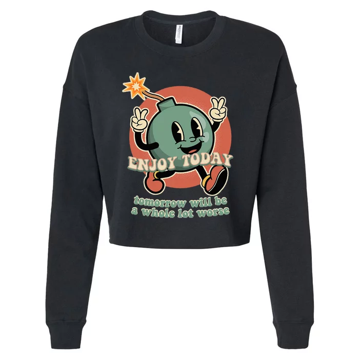 Retro Cartoon Bomb Nihilism Classic Fit Crew Neck Cropped Pullover Crew