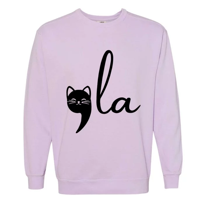 Retro Cat Comma La Kamala Harris For President 2024 Election Garment-Dyed Sweatshirt