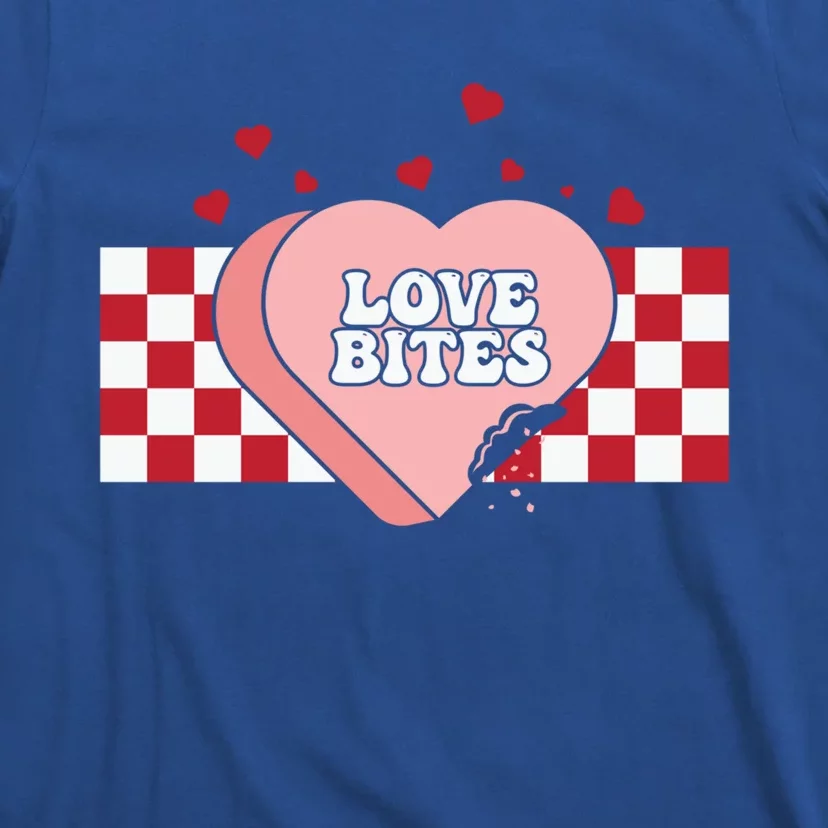 Retro Checkered Love Bites Heart Happy Valentines Day Couple Great Gift T-Shirt