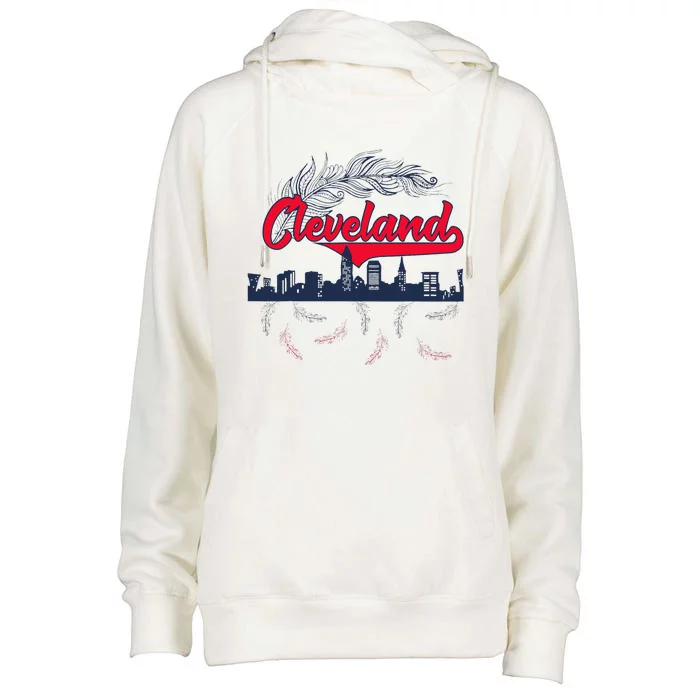 Retro Cleveland Native American Tribe Feathers Gift Womens Funnel Neck Pullover Hood