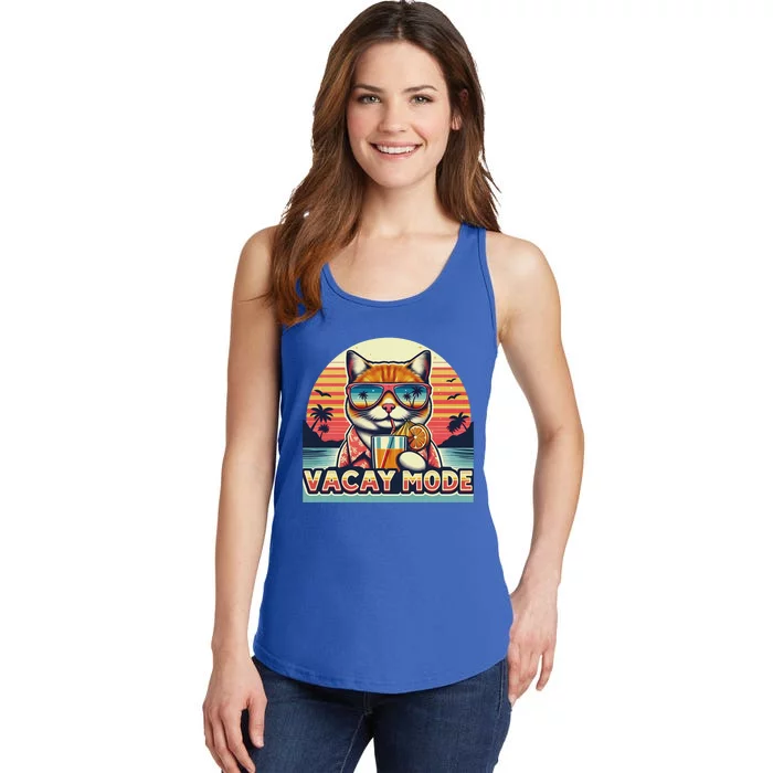 Retro Cat Vacation Summer Family Beach Trip Vacay Mode Ocean Great Gift Ladies Essential Tank