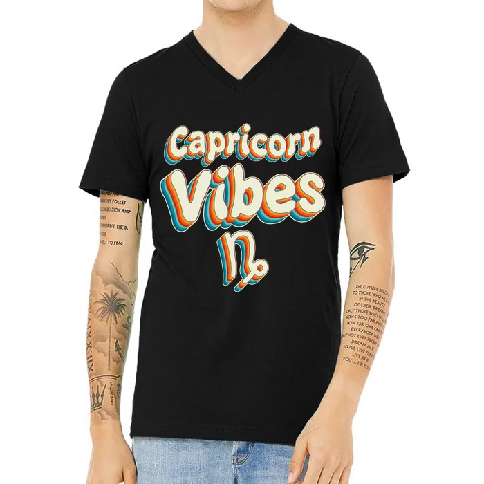 Retro Capricorn Vibes Capricorn Zodiac Birthday Decorations V-Neck T-Shirt