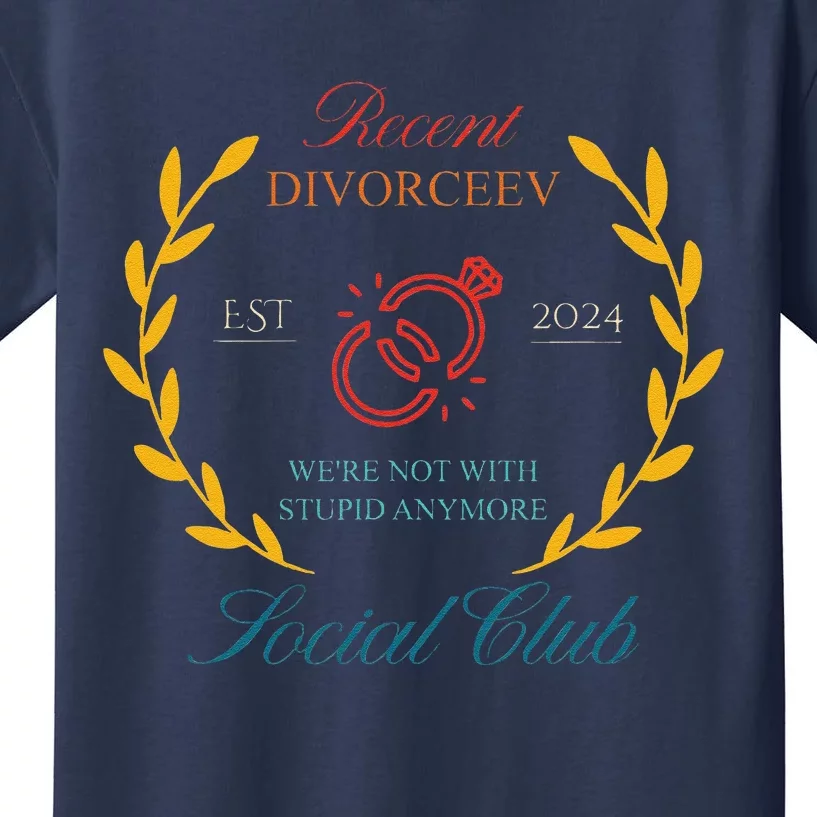 Recent Divorceev Est 2024 Kids T-Shirt