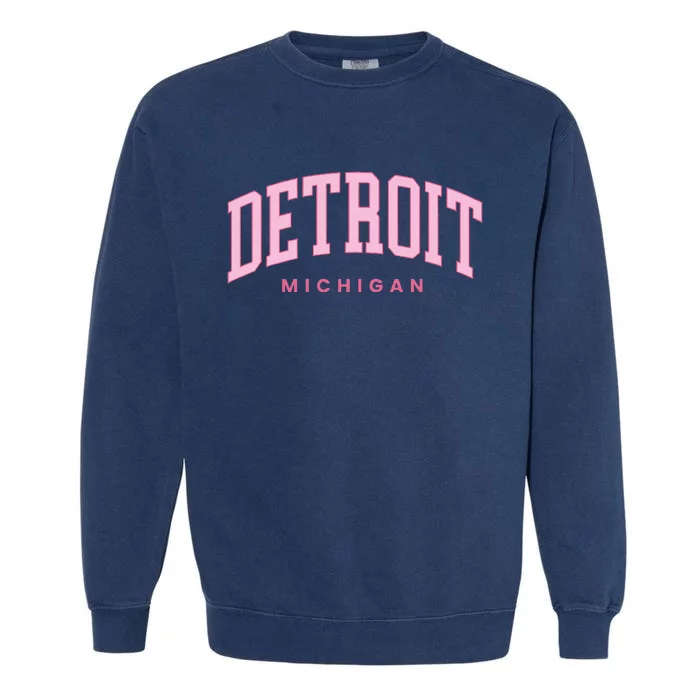 Retro Detroit Michigan Vintage Preppy Throwback Garment-Dyed Sweatshirt