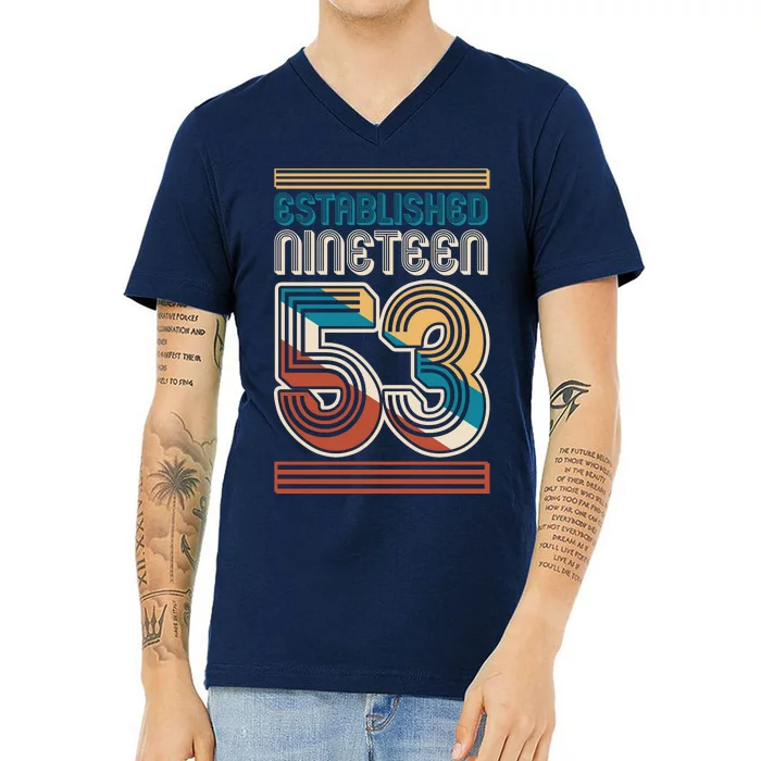 Retro Established Nineteen 53 1953 70th Birthday V-Neck T-Shirt