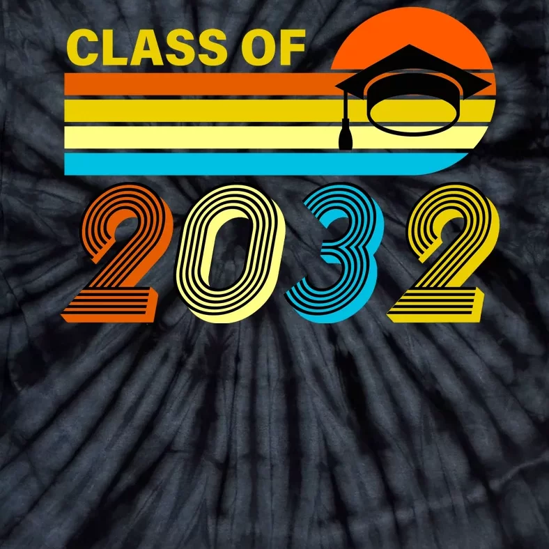 Retro Class of 2032 Future Graduate Tie-Dye T-Shirt