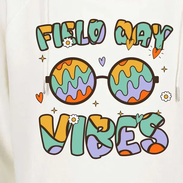 Retro Fields Day Vibes Awesome Playing Sport Gift Cool Gift Womens Funnel Neck Pullover Hood