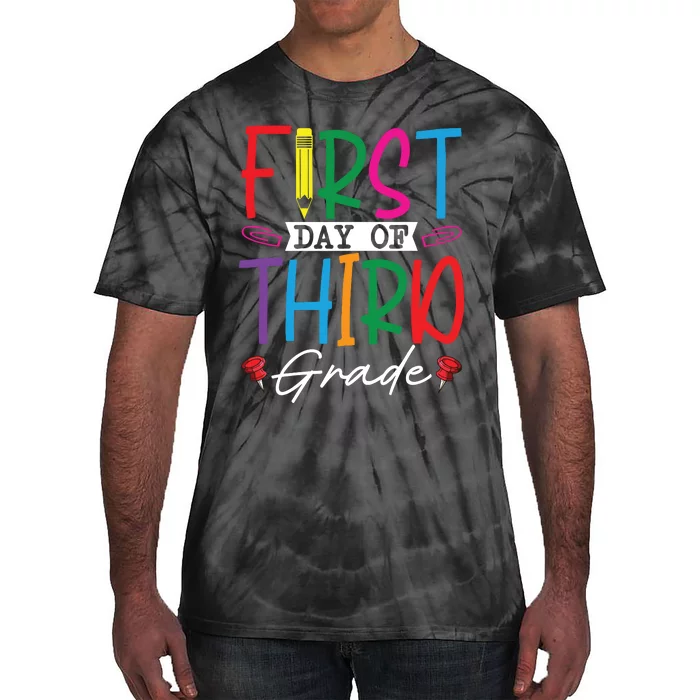 Retro First Day Of Third Grade Team Students Back To School Tie-Dye T-Shirt