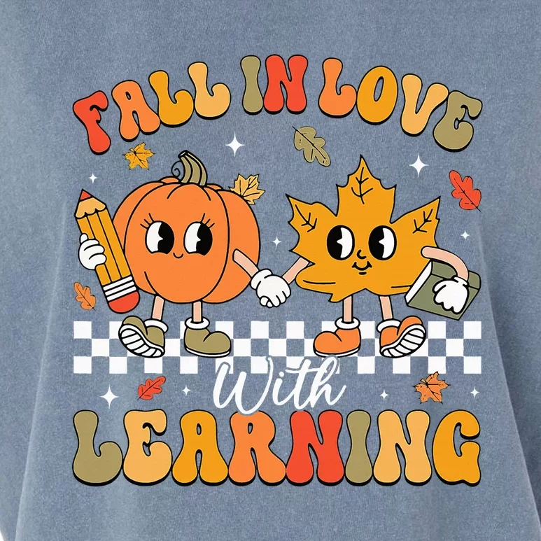 Retro Fall In Love With Learning Autumn Pumpkin Teacher Garment-Dyed Women's Muscle Tee